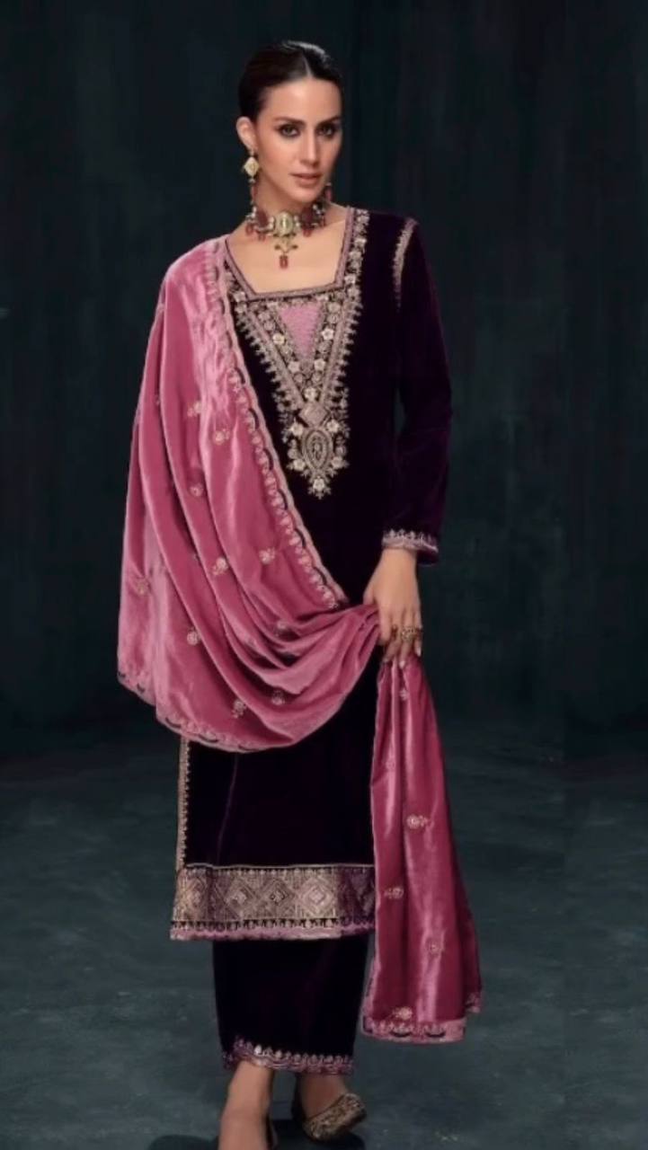 "Wine Color Viscose Velvet Kurta Set – Elegant and Luxurious"