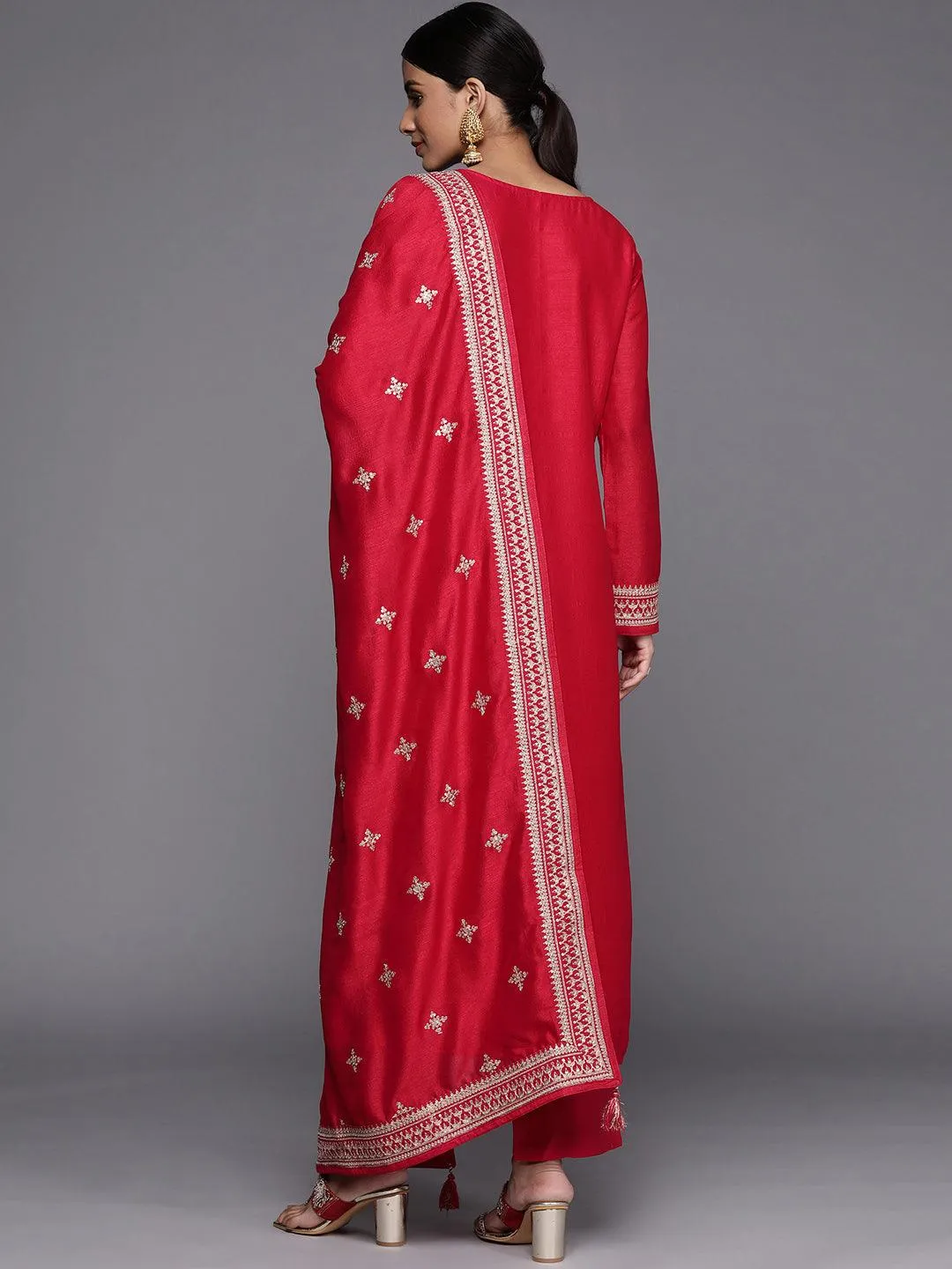 Coral Embroidered Silk Blend Straight Kurta With Dupatta