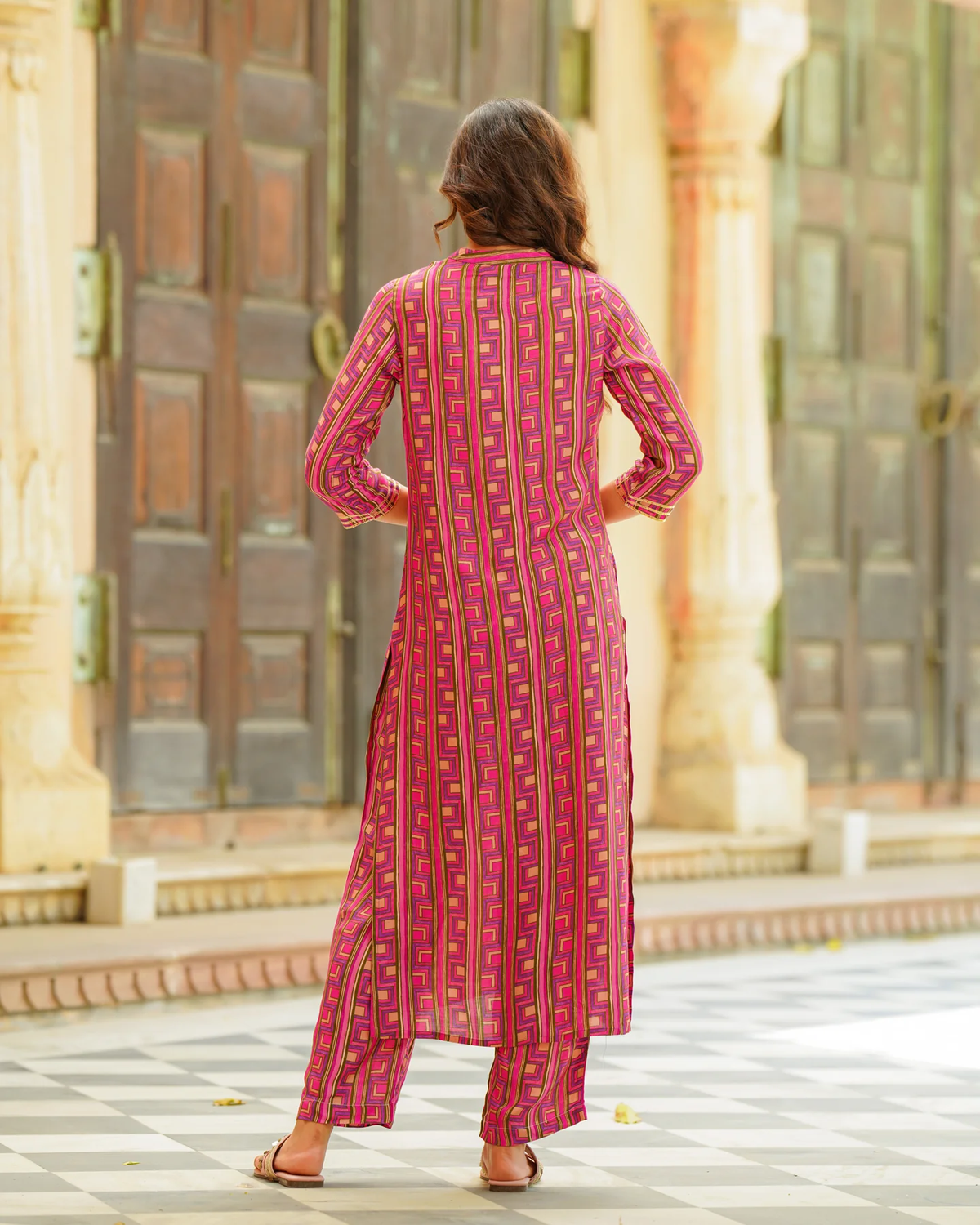 PINK ABSTRACT KURTA SET