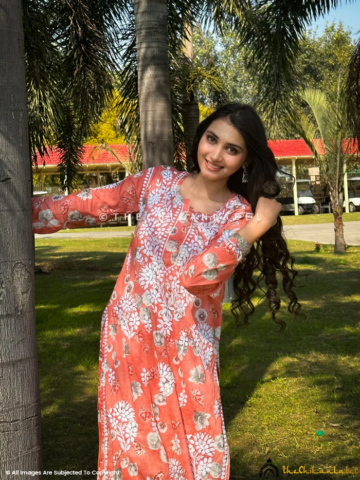 CORAL AFIYA MULMUL COTTON CHIKANKARI KURTA SET