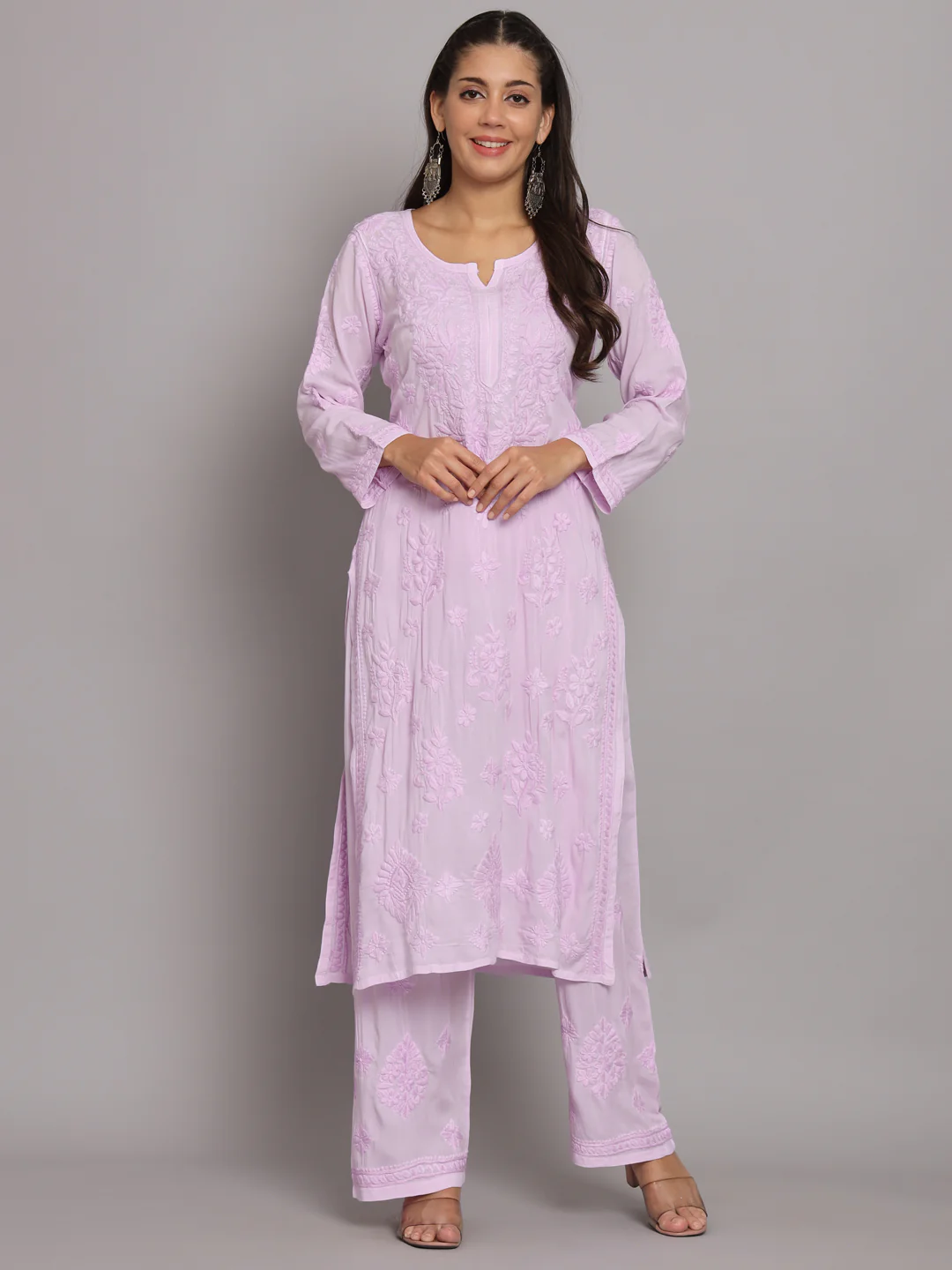 WOMEN HAND EMBROIDERED CHIKANKARI MODAL KURTA SET