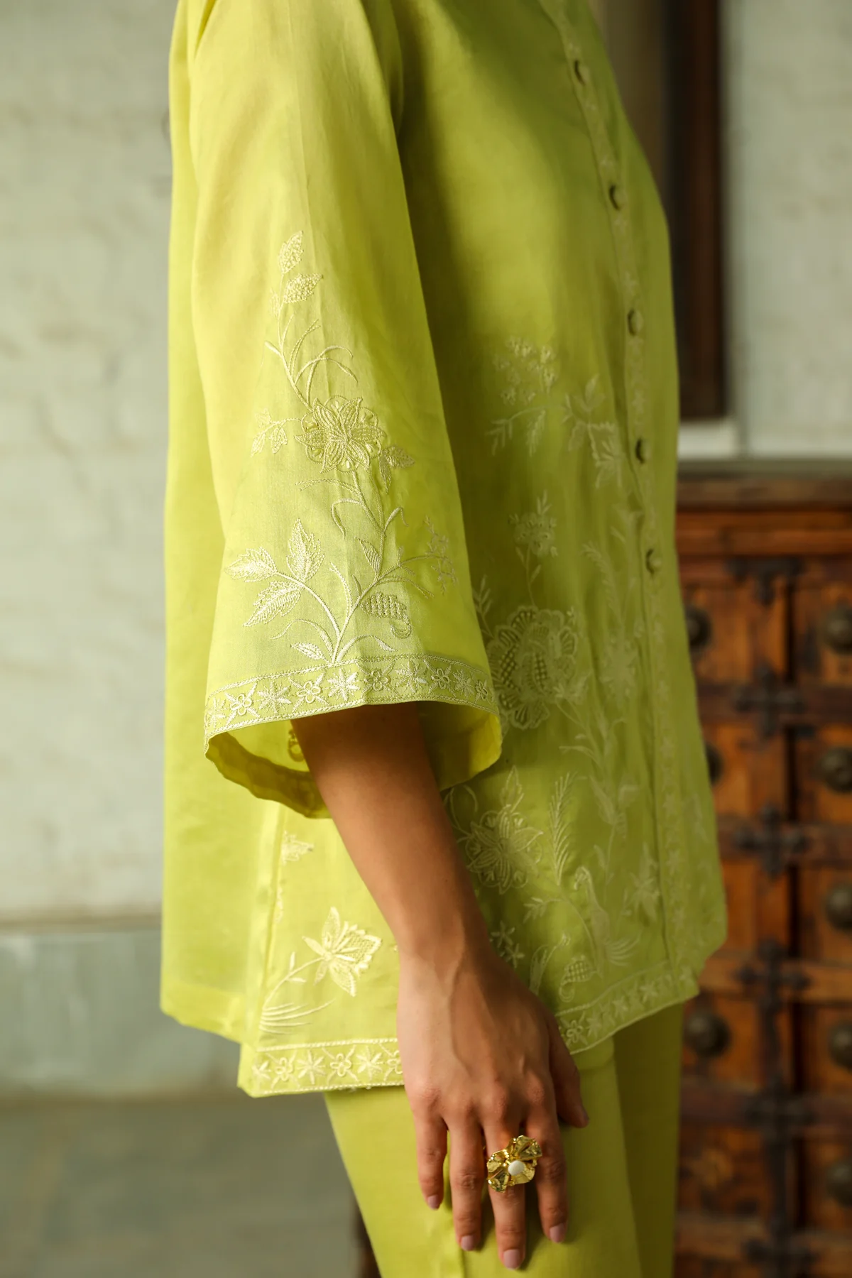 GREEN TONAL EMBROIDERED SET