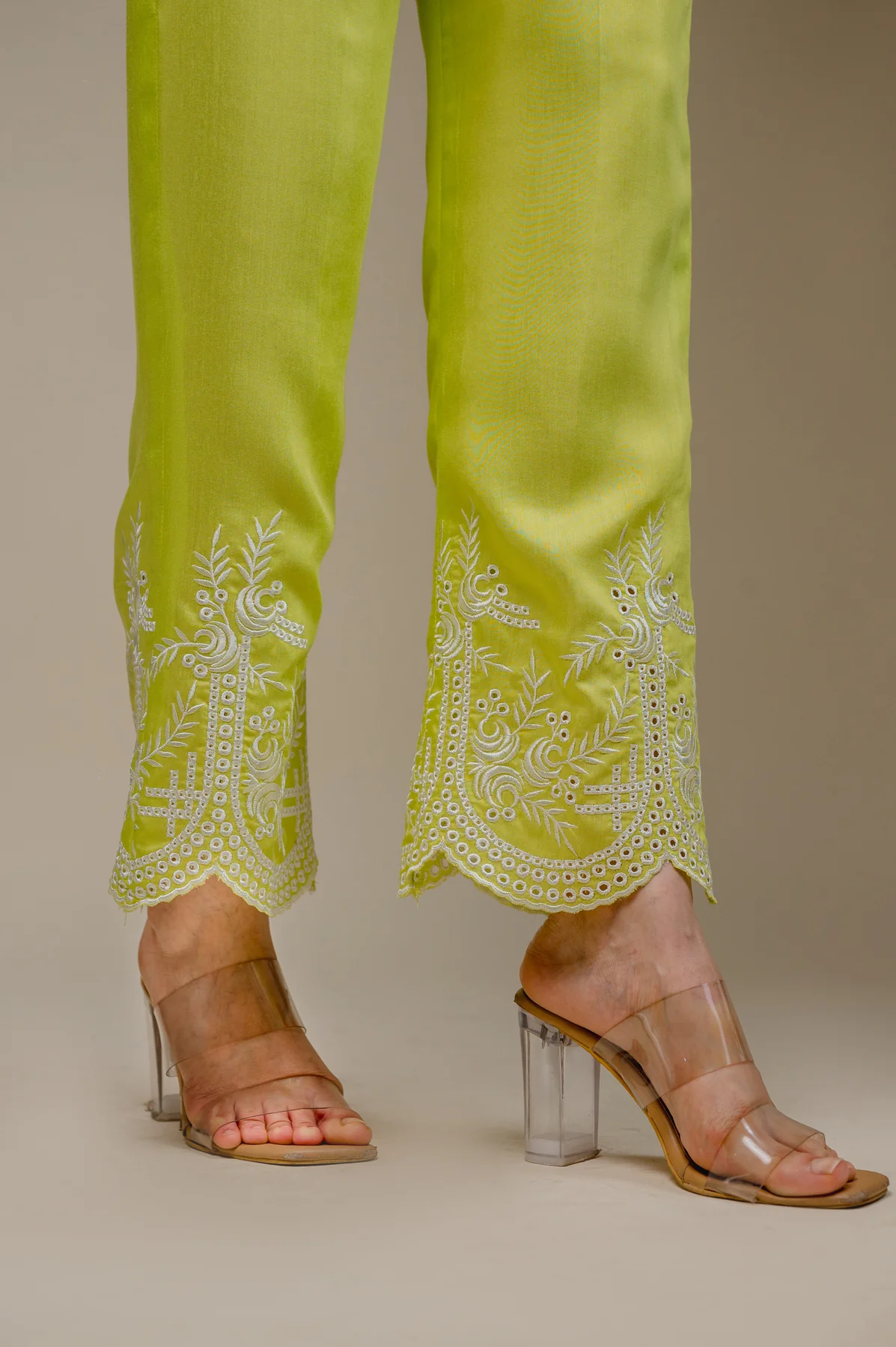 SEHER FLOWY LIME EMBROIDERED KAFTAN SET