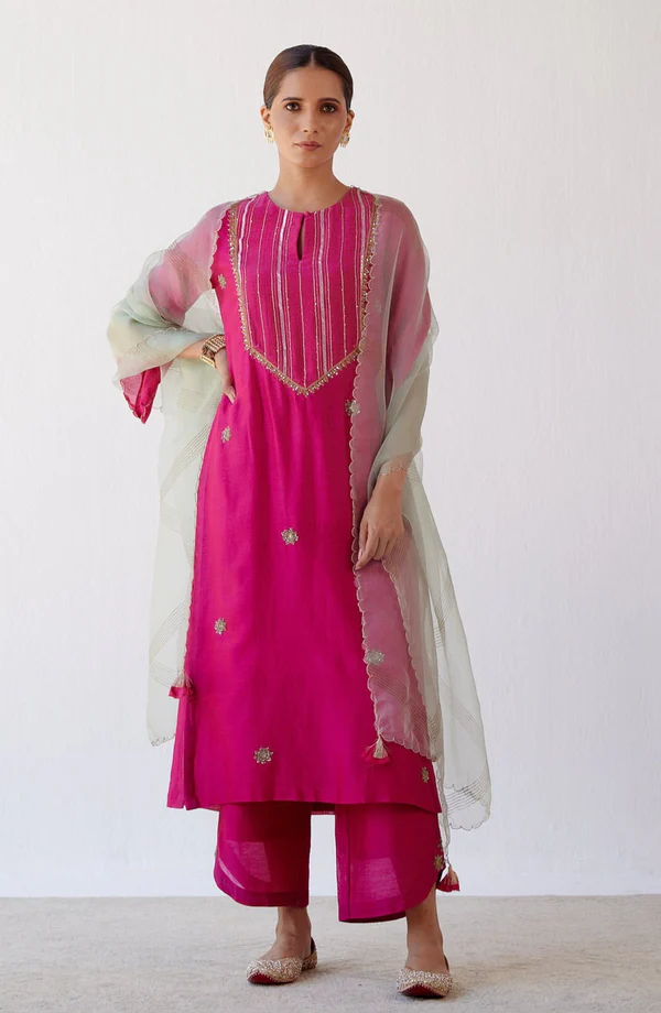 FUCHSIA HAND EMBROIDERED KURTA SET