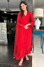 RED SILK CHANDERI PATRA EMBELLISHED KURTA SET