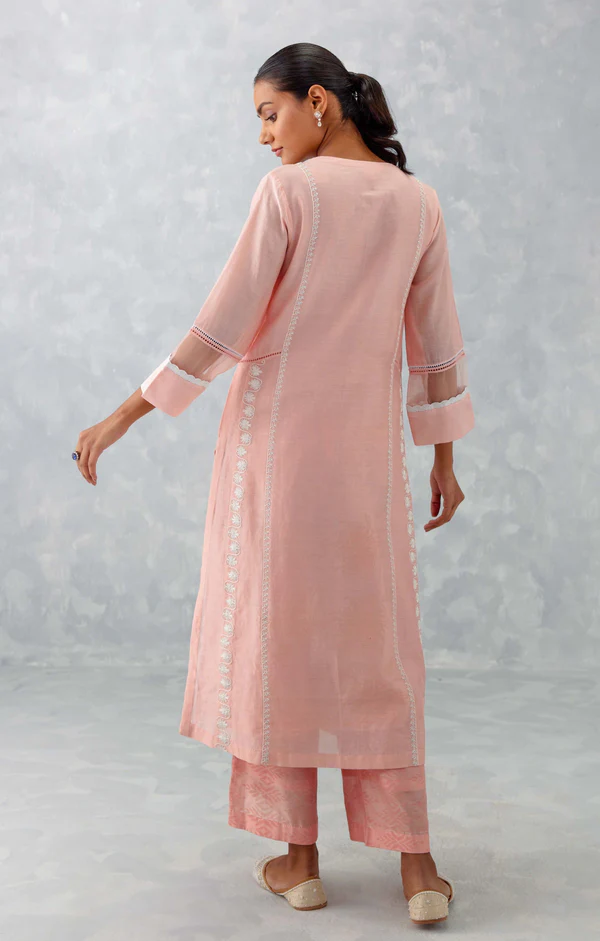 BLUSH PINK EMBROIDERED CHANDERI KURTA SET