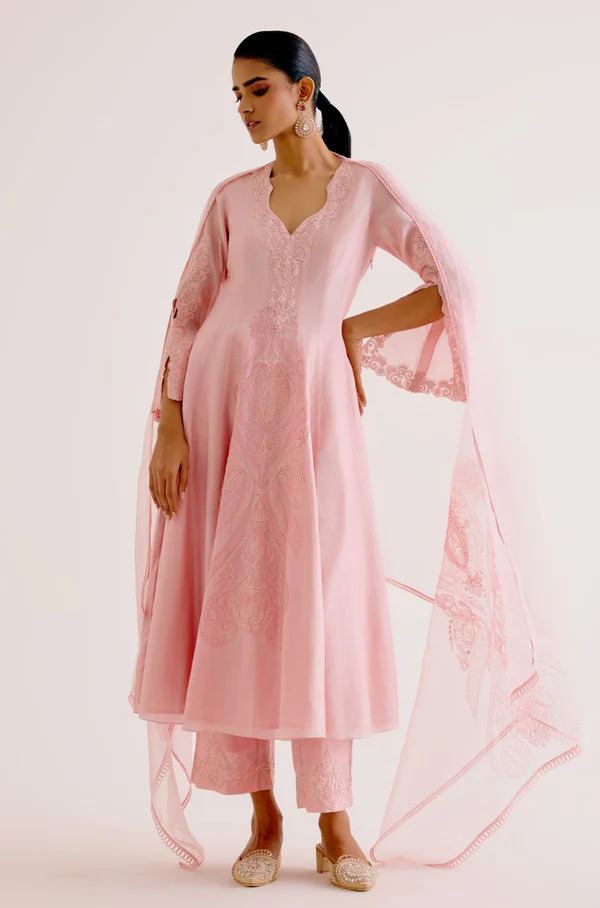 BLUSH PINK SILK CHANDERI DORI EMBROIDERED ANARKALI SET