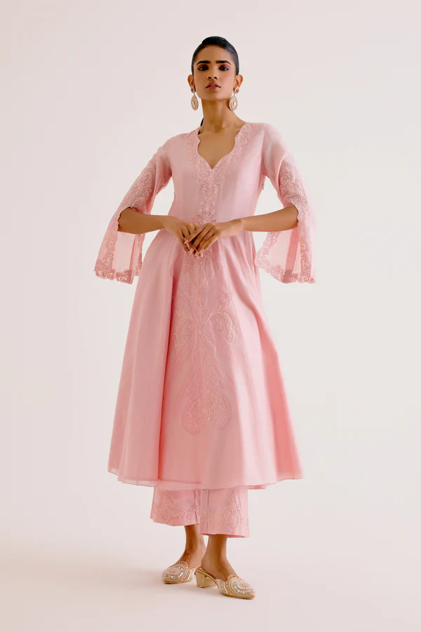 BLUSH PINK SILK CHANDERI DORI EMBROIDERED ANARKALI SET