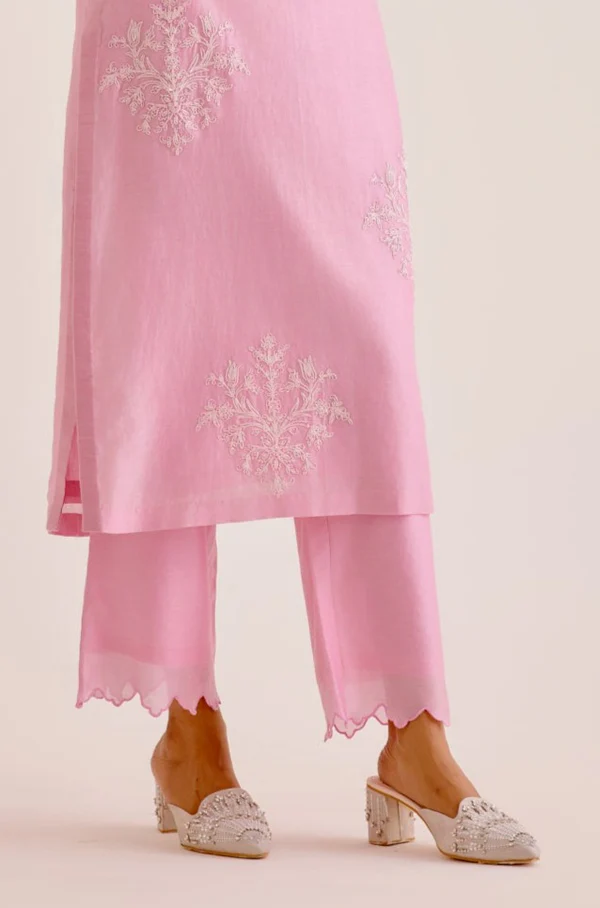 PINK SILK CHANDERI DORI EMBROIDERED KURTA SET