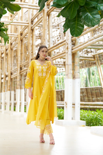 NAVJOT SUNFLOWER EMBROIDERY SUIT SET